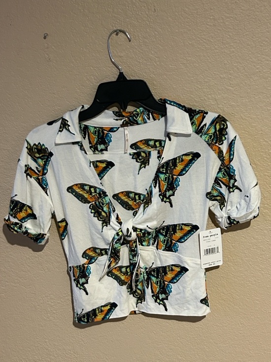 Free People Tops - Free People Butterfly Print Tie Front Top NWT Size Small